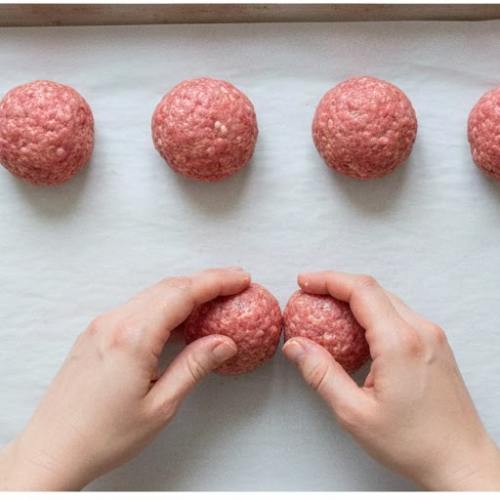 Step 4: Shape the Meatballs